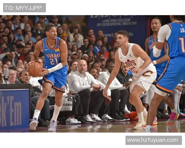 火箭队与马刺队激战正酣23日赛场精彩对决引人瞩目 火箭队与马刺队激战正酣23日赛场精彩对决引人瞩目