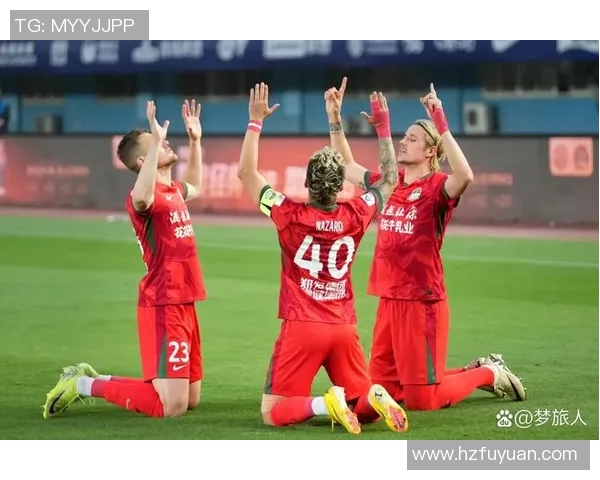 费兰托雷斯的足球之路：从青训新星到世界舞台的闪耀巨星