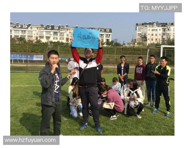 西部足球俱乐部迎战羊绒工业力争胜利展现团队精神与竞技风采 西部足球俱乐部迎战羊绒工业力争胜利展现团队精神与竞技风采