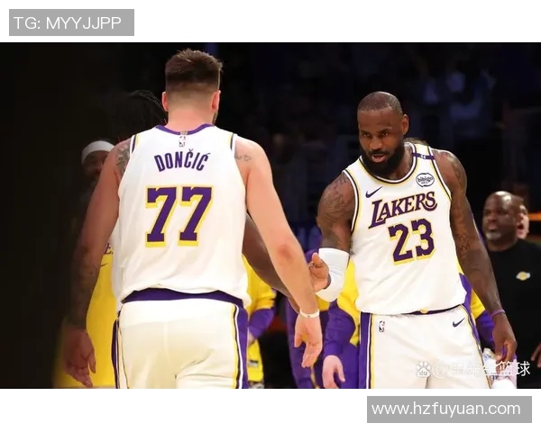 2019年快船与湖人激战回顾：洛杉矶德比的精彩瞬间与球队表现分析