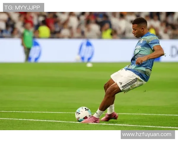 姆巴佩领衔法国队奋战世界杯展现超凡实力与团队精神
