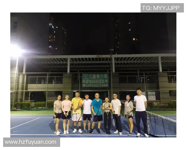深圳网球队的成长之路：从青涩到辉煌的奋斗历程与精彩瞬间